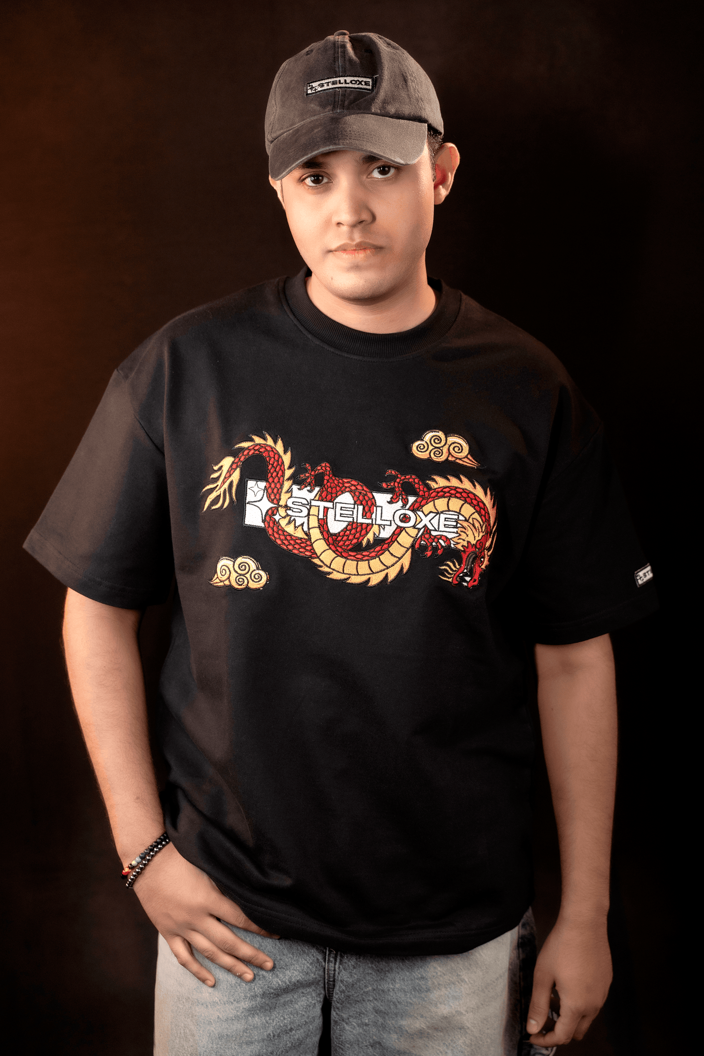 THE GUARDIAN - UNISEX OVERSIZED EMBROIDERED TEE