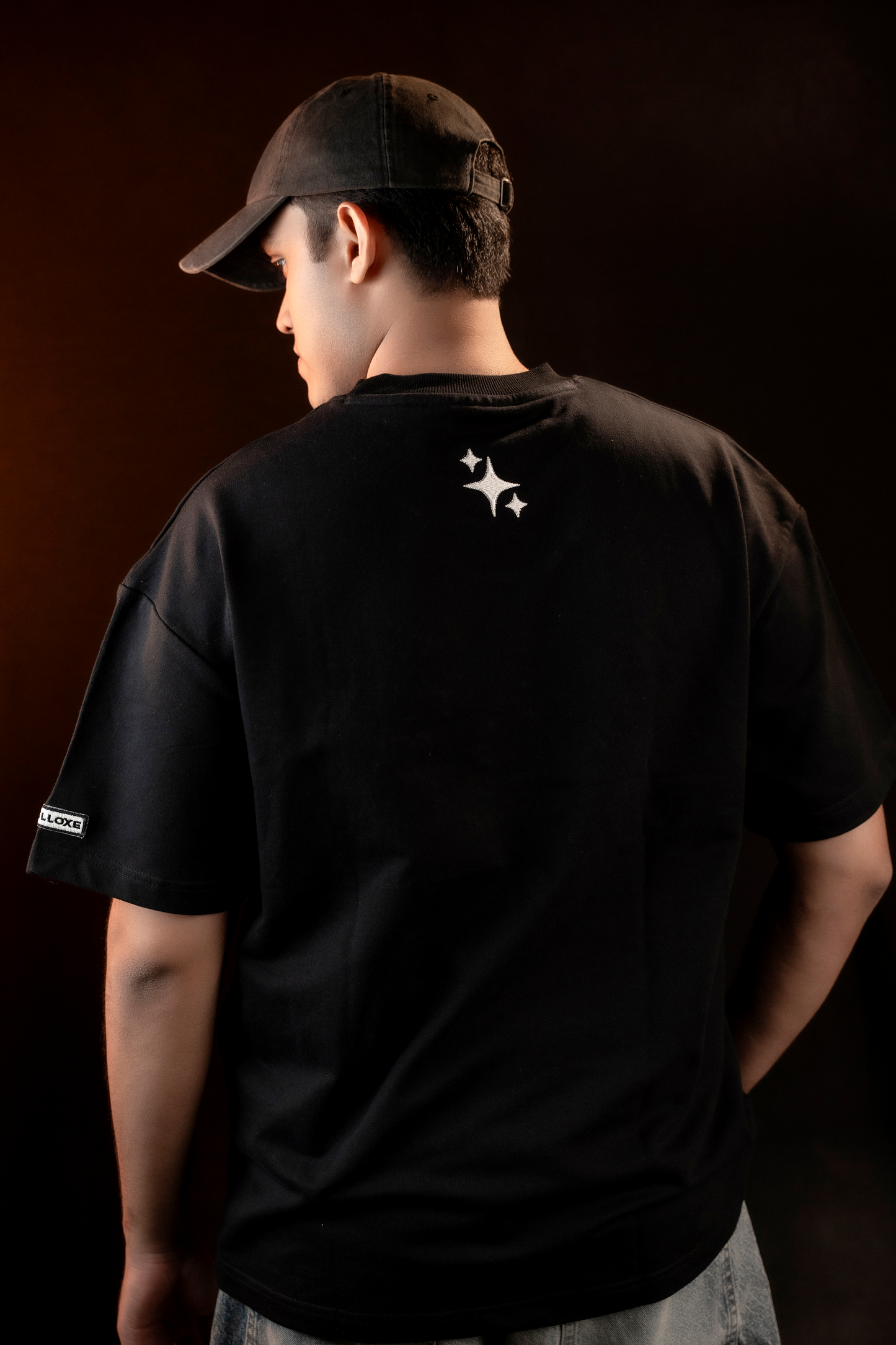 THE GUARDIAN - UNISEX OVERSIZED EMBROIDERED TEE