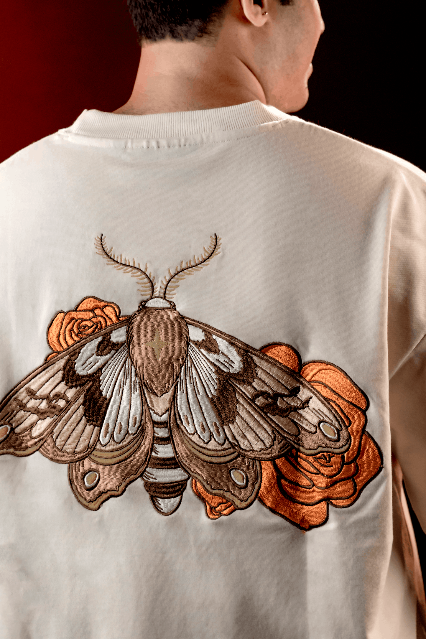 GUIDED BY THE GLOW - UNISEX OVERSIZED EMBROIDERED TEE