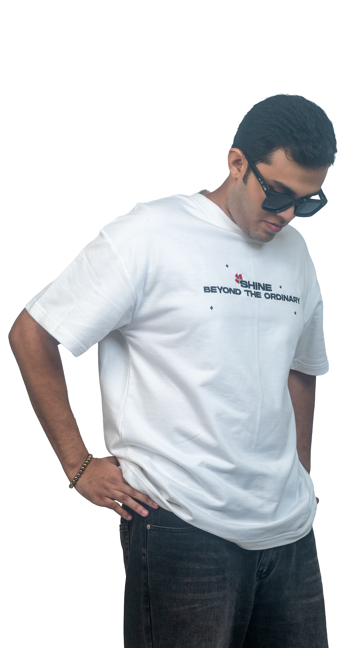 STELLOXE EXCLUSIVE - OVERSIZED EMBROIDERED TEE