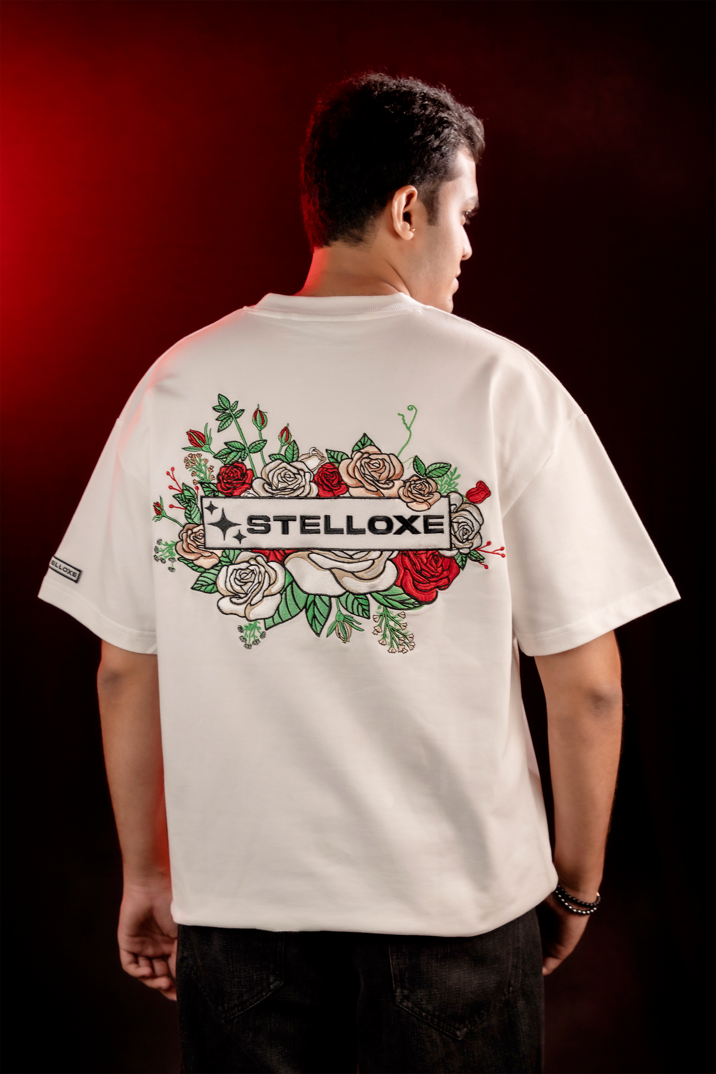 STELLOXE EXCLUSIVE - oversized embroidered tee