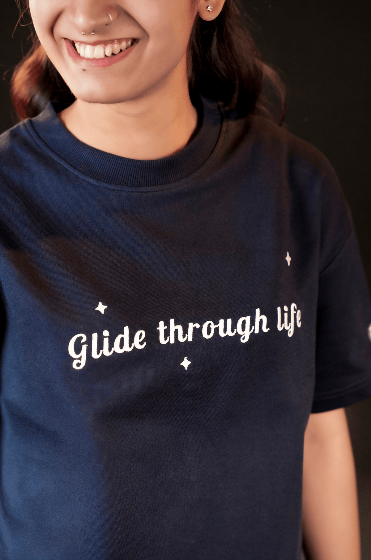 GLIDE - oversized embroidered tee