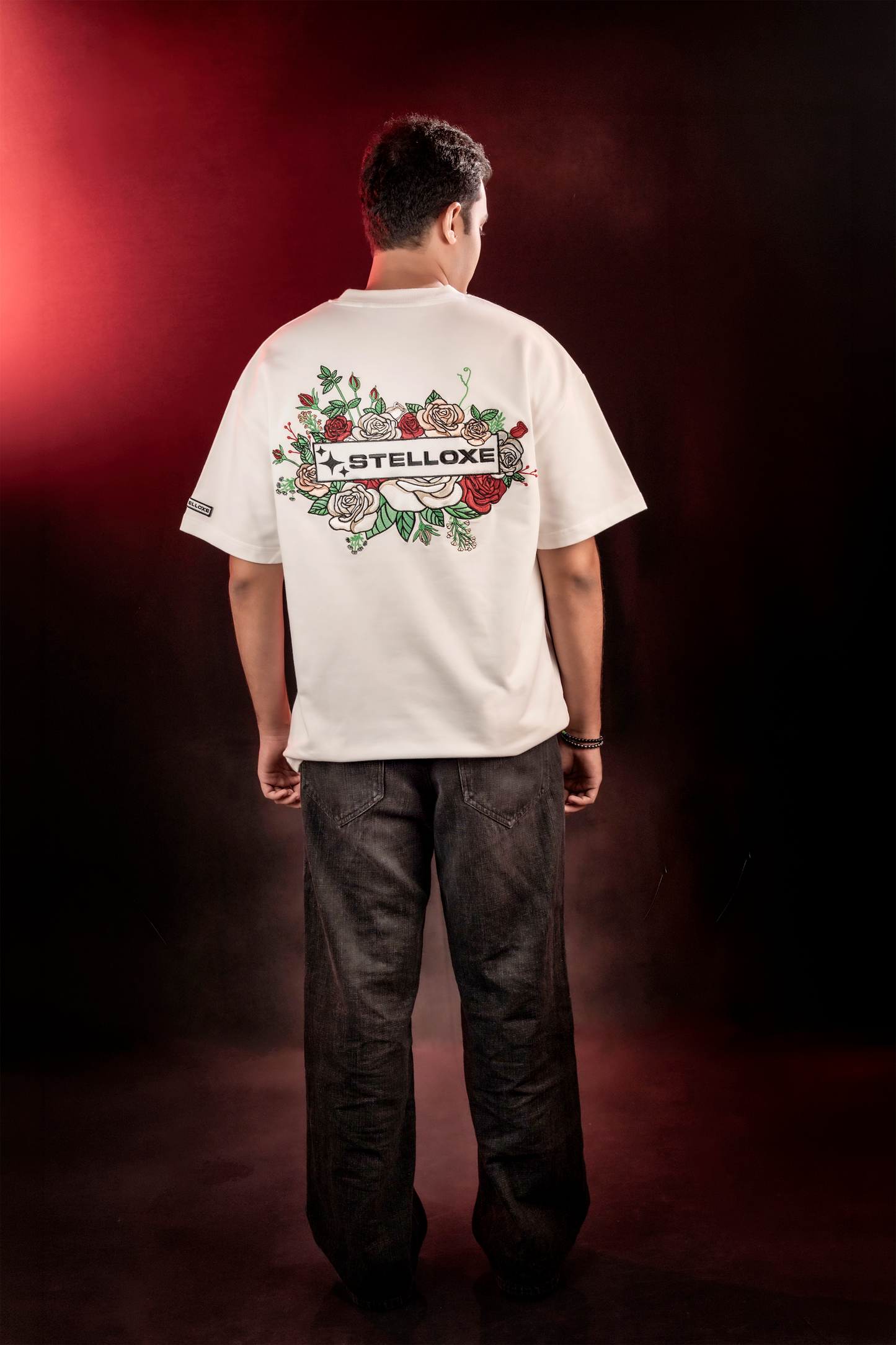 STELLOXE EXCLUSIVE - oversized embroidered tee